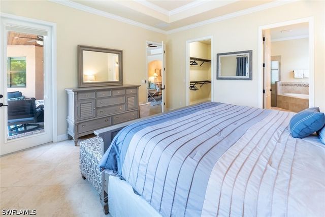 9372 Vercelli CT, Naples, FL 34113