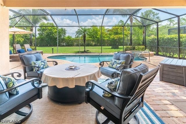 9372 Vercelli CT, Naples, FL 34113