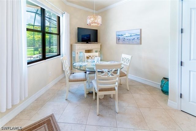 9372 Vercelli CT, Naples, FL 34113
