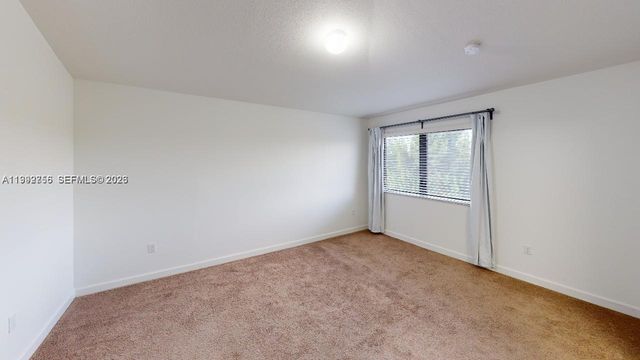 460 NE 194th Ter 460, Miami, FL 33179