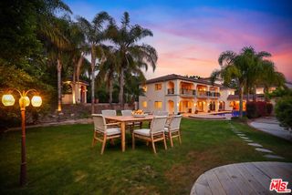 10655 Camarillo Street, Toluca Lake (los Angeles), CA 91602