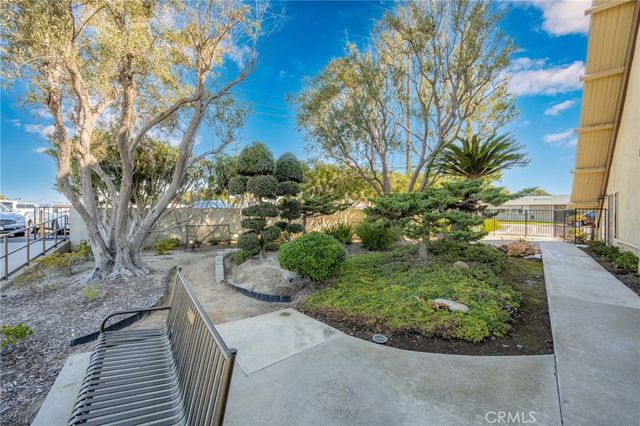 1075 Brookline Road 220H, Seal Beach, CA 90740