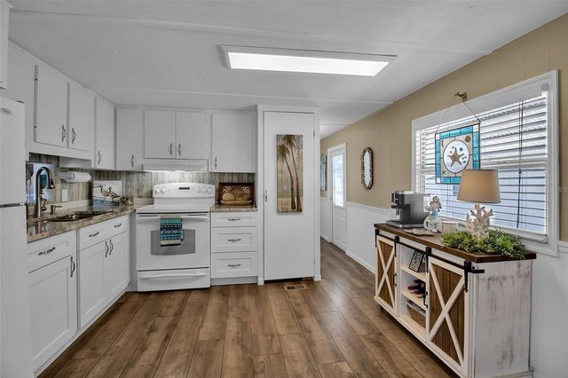 10315 CORTEZ ROAD W 27F, Bradenton, FL 34210