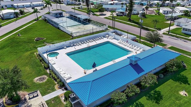 10315 CORTEZ ROAD W 27F, Bradenton, FL 34210