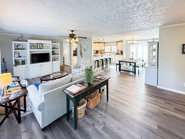 1023 Union Bridge Road RD, Ferrum, VA 24088