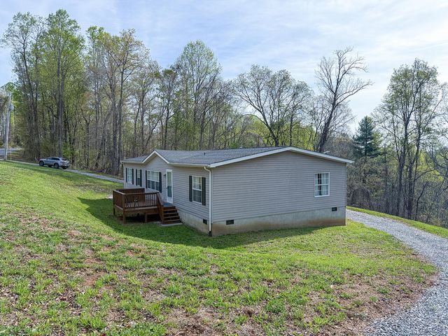 1023 Union Bridge Road RD, Ferrum, VA 24088