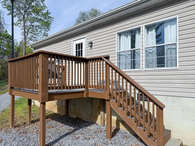 1023 Union Bridge Road RD, Ferrum, VA 24088