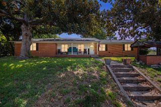400 N Motley, Overton, TX 75684