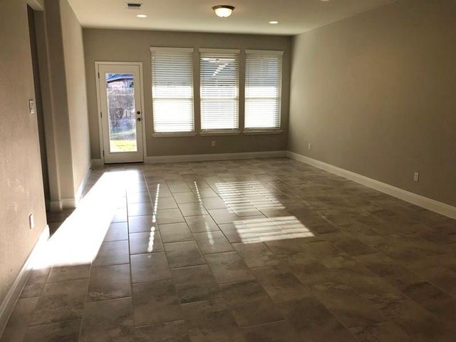 109 Eli Whitney WAY, Hutto, TX 78634