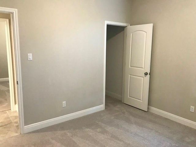 109 Eli Whitney WAY, Hutto, TX 78634