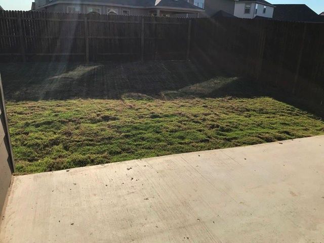 109 Eli Whitney WAY, Hutto, TX 78634