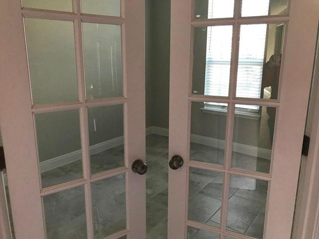 109 Eli Whitney WAY, Hutto, TX 78634