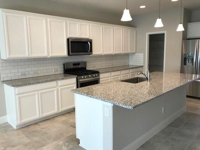 109 Eli Whitney WAY, Hutto, TX 78634