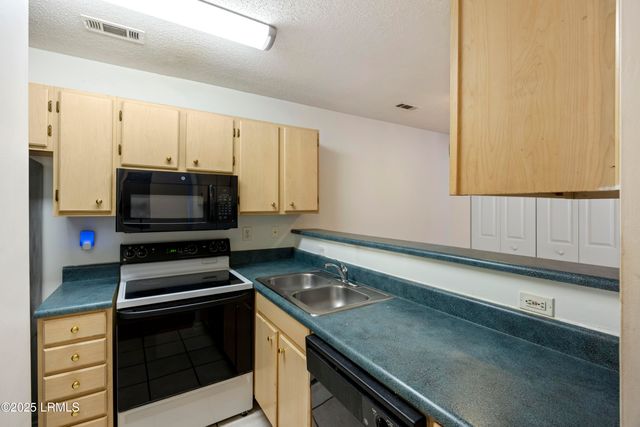 188 Midland Pkwy Apt 501, Summerville, SC 29485