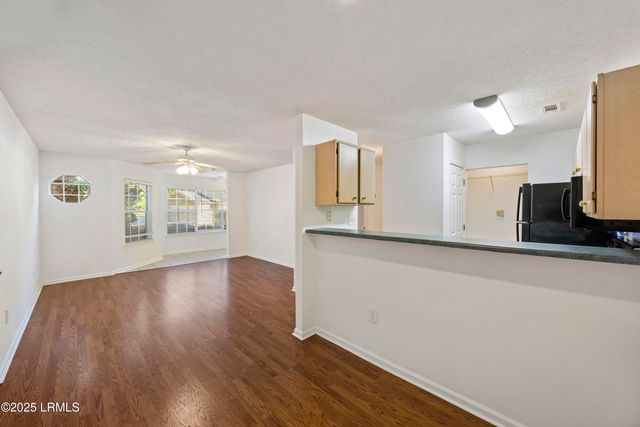 188 Midland Pkwy Apt 501, Summerville, SC 29485