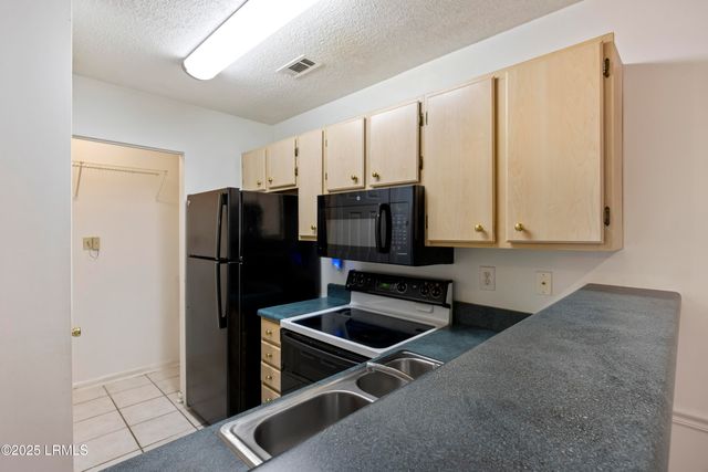 188 Midland Pkwy Apt 501, Summerville, SC 29485