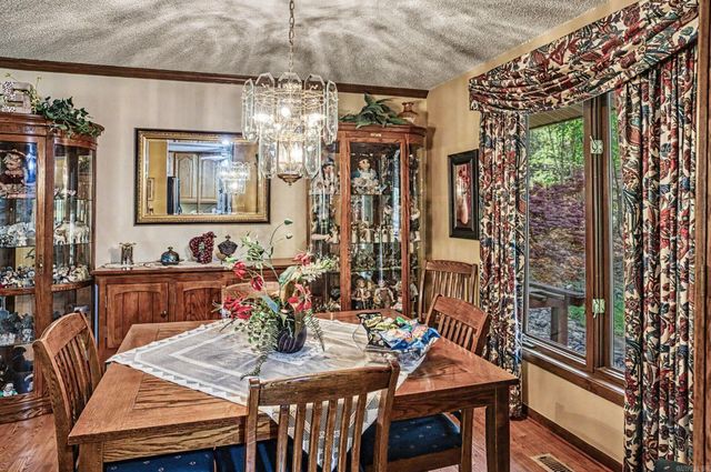 62 Segovia Drive, Hot Springs Village, AR 71909