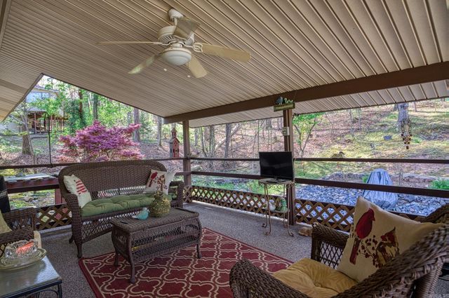 62 Segovia Drive, Hot Springs Village, AR 71909