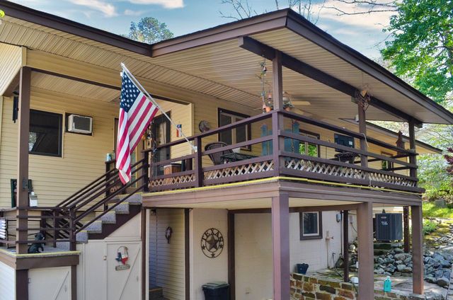 62 Segovia Drive, Hot Springs Village, AR 71909