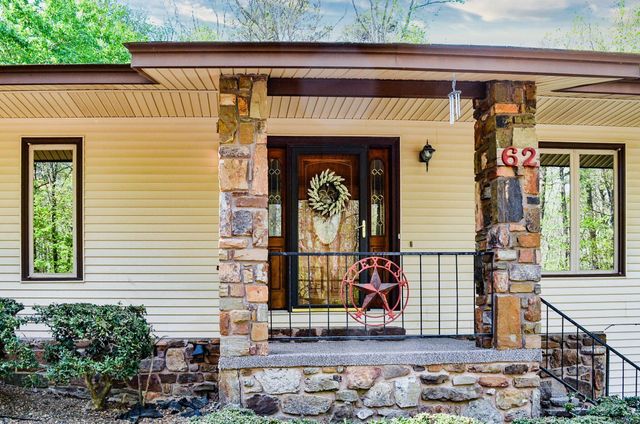 62 Segovia Drive, Hot Springs Village, AR 71909