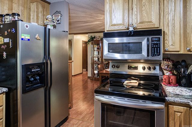 62 Segovia Drive, Hot Springs Village, AR 71909