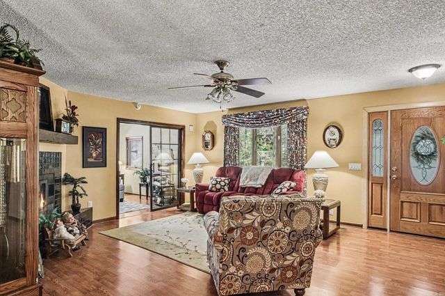 62 Segovia Drive, Hot Springs Village, AR 71909