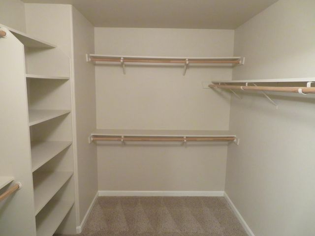 4 Rasha Ct, Sacramento, CA 95831