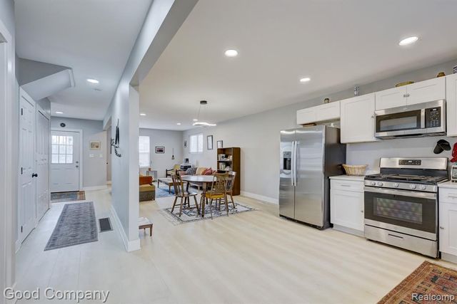 9578 Oakland Street, Detroit, MI 48211