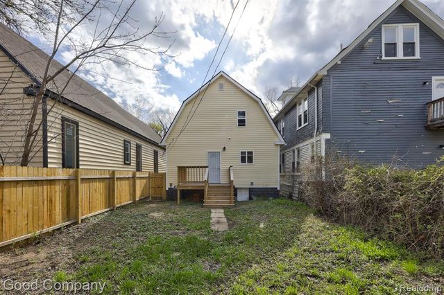 9578 Oakland Street, Detroit, MI 48211