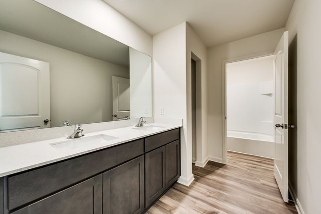 1529 Woodwinds Drive, Fort Worth, TX 76140