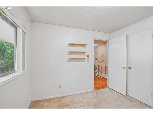 10975 Sw WALNUT St, Portland, OR 97223