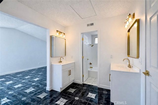 359 Bahia Street, Perris, CA 92571