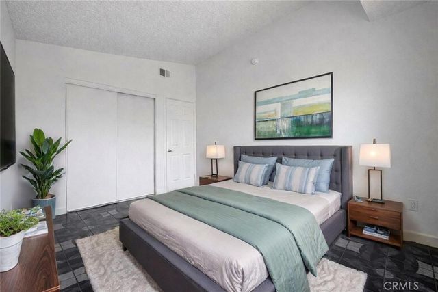 359 Bahia Street, Perris, CA 92571