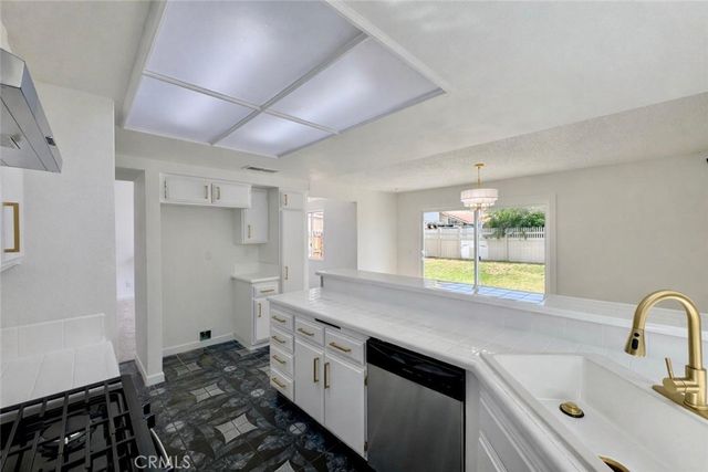 359 Bahia Street, Perris, CA 92571