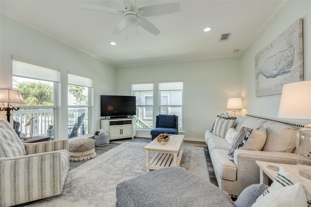 13817 Doubloon Avenue, Galveston, TX 77554