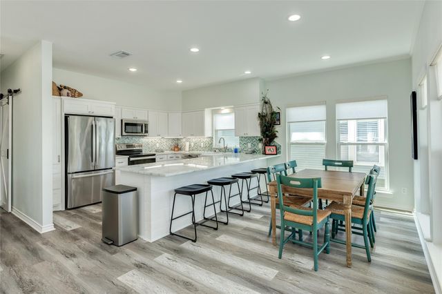 13817 Doubloon Avenue, Galveston, TX 77554