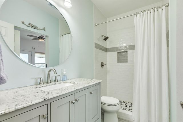 13817 Doubloon Avenue, Galveston, TX 77554