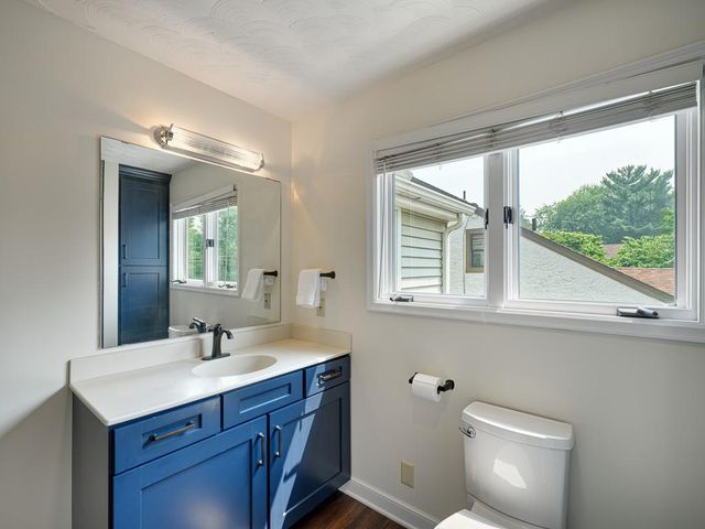 1626 Pinehurst Avenue, Saint Paul, MN 55116