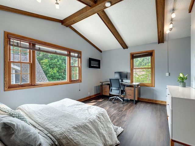 1626 Pinehurst Avenue, Saint Paul, MN 55116