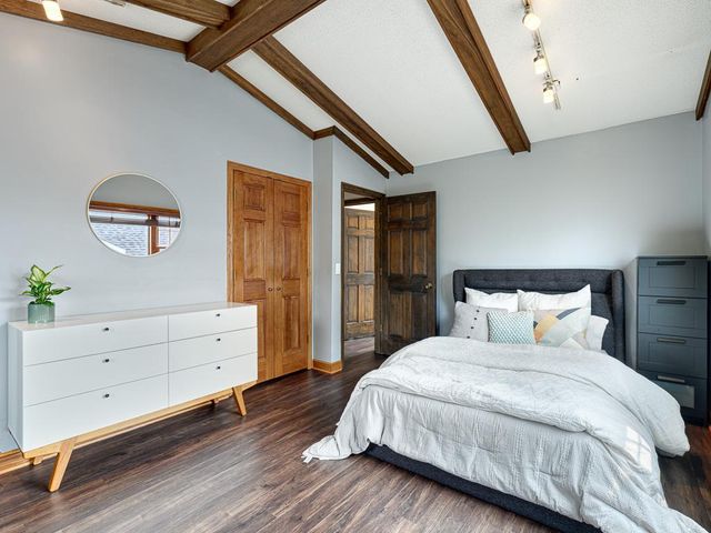 1626 Pinehurst Avenue, Saint Paul, MN 55116