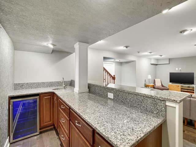 1626 Pinehurst Avenue, Saint Paul, MN 55116