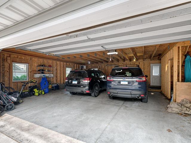 1626 Pinehurst Avenue, Saint Paul, MN 55116