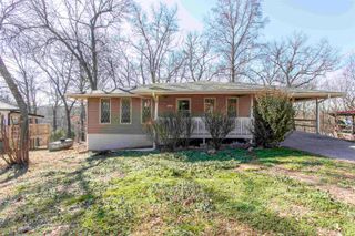 2 Cisco Circle, Cherokee Village, AR 72529