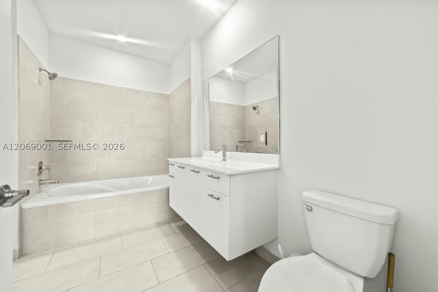 8301 NW 41st St B-408, Doral, FL 33166