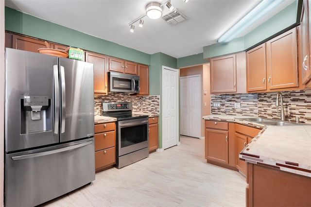 10752 CRESCENDO LOOP, Clermont, FL 34711