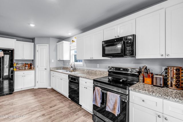 18231 Mill Cove, Gulfport, MS 39503