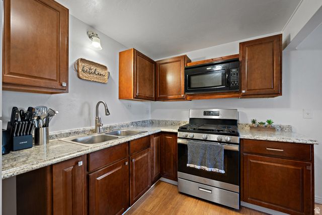 169 W 690 N, Santaquin, UT 84655