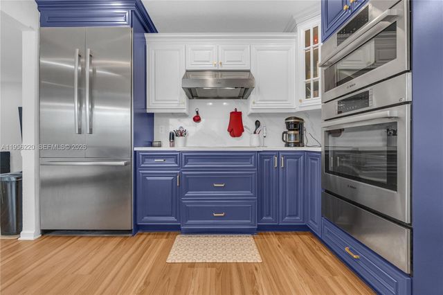 12541 SW 11th Ct, Davie, FL 33325