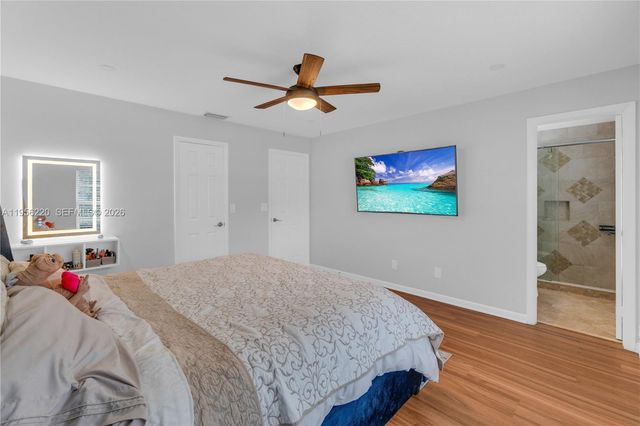 12541 SW 11th Ct, Davie, FL 33325