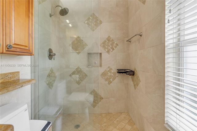 12541 SW 11th Ct, Davie, FL 33325